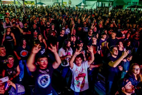 Batatais celebra o 'Dia Municipal do Rock' com público de 5 mil pessoas